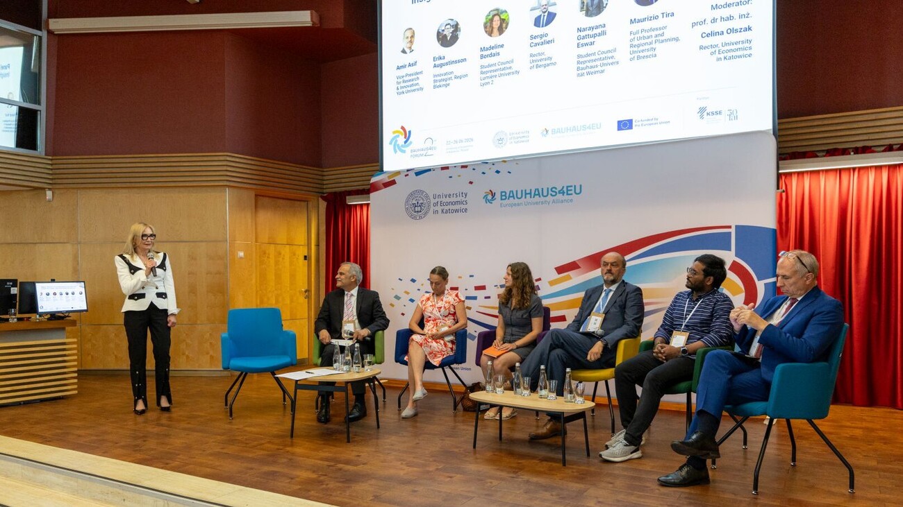 zdjęcie wykonane podczas konferencji