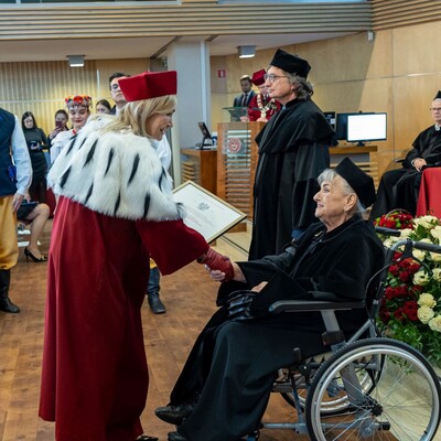 zdjęcie wykonane podczas nadania tytułu profesora honorowego