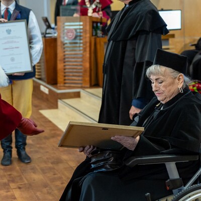 zdjęcie wykonane podczas nadania tytułu profesora honorowego
